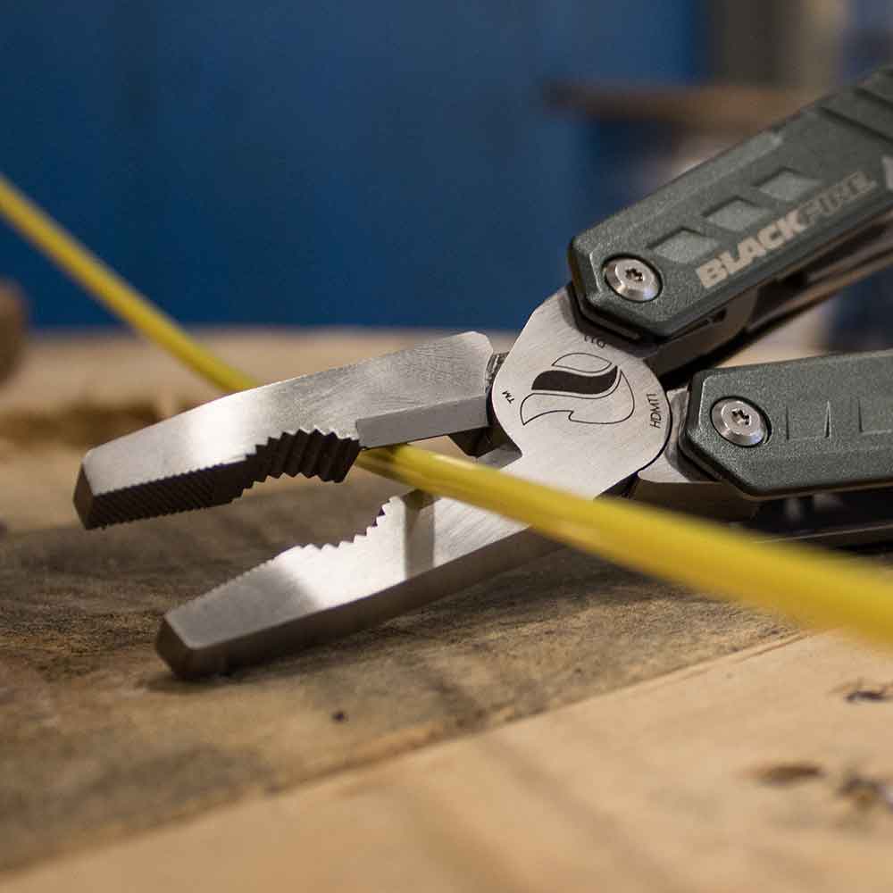 Heavy-Duty Multi Tool