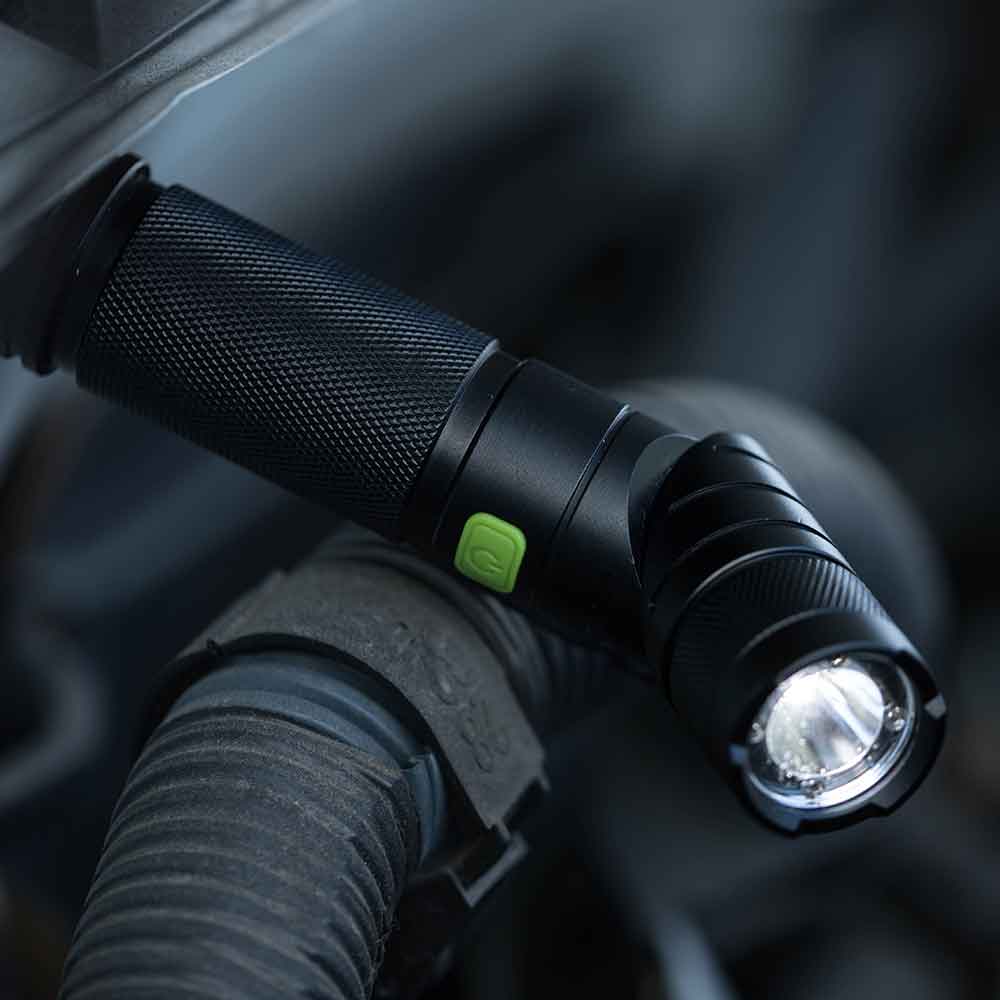 Tactical Twist Flashlight